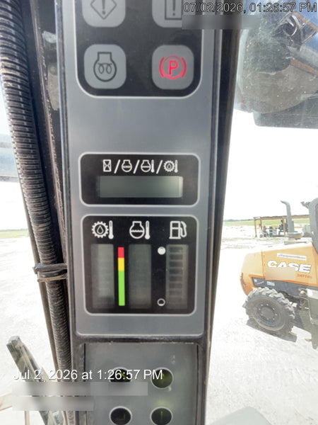 2022 CASE 586H