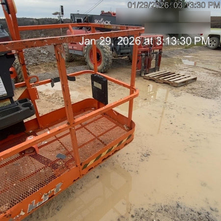 2021 JLG 400S