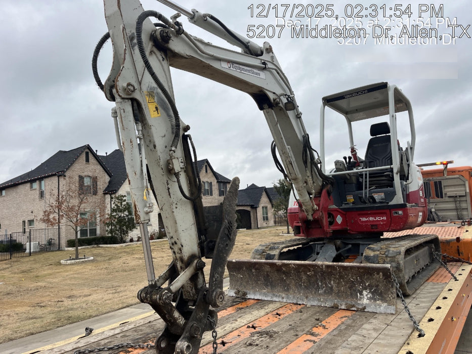 2021 TAKEUCHI TB250-2