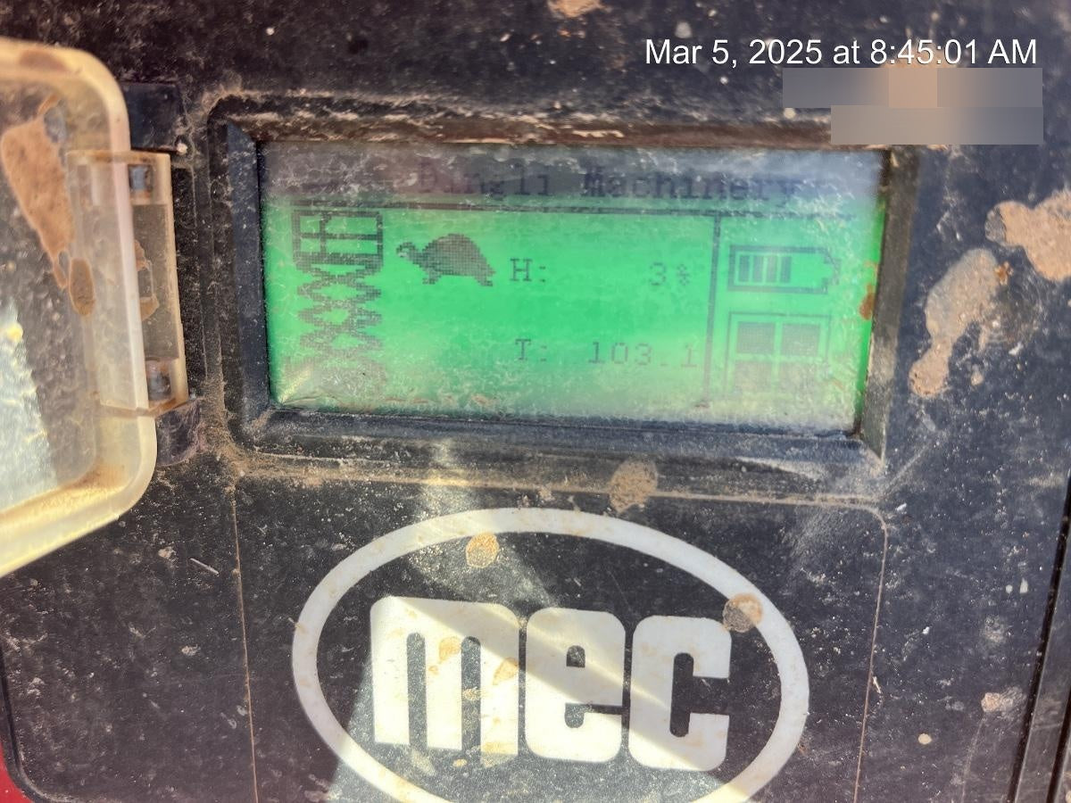 2019 MEC 1330SE MEC 1330SE w/ES Track Hardware, Full Extended 2 Year Warranty