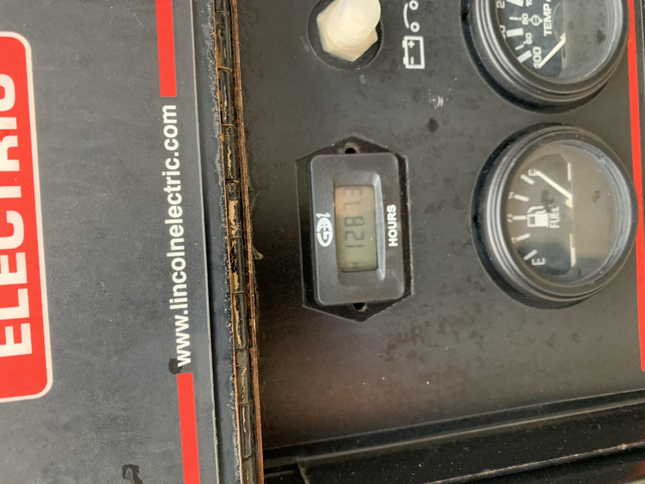 2019 Lincoln Electric Vantage 322 Welder Ready-Pak 3, Two wheel trailer, Fender and Light kit, Cable Rack