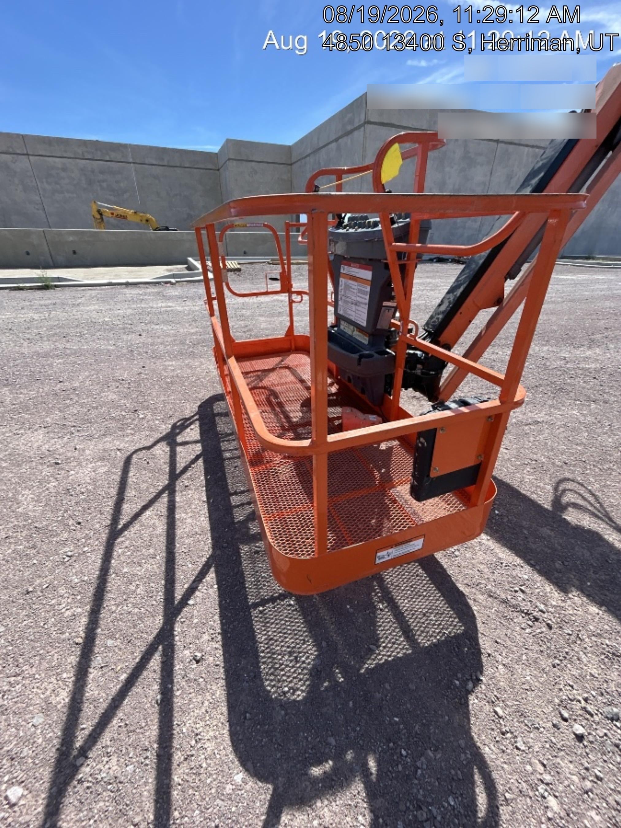 2021 JLG 660SJ