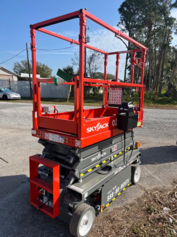2024 Skyjack SJ3219 Electric Drive, Sld NM Tires, DBcns, RFRails, Power to Platform, T3 + Access Control