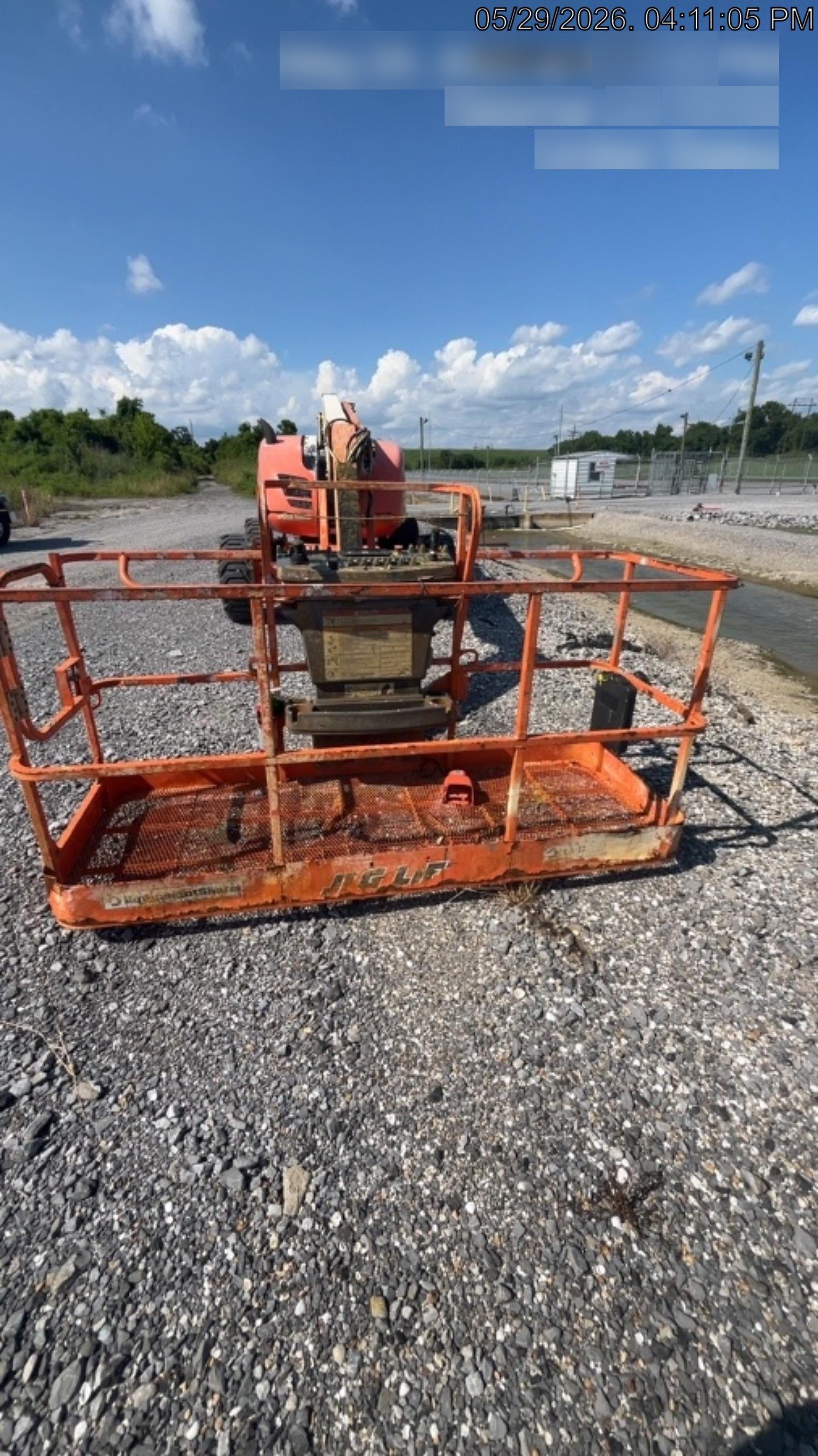2021 JLG 600AJ