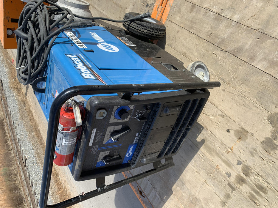 2019 Miller Electric BOBCAT 250 Standard w/Running Gear, Bracket, Hose