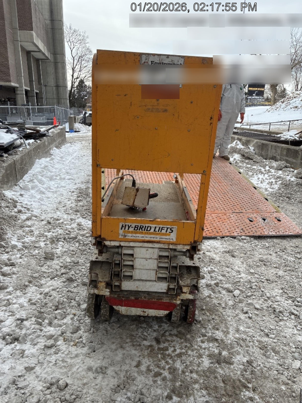 Custom Equipment HB-1430 Hy-Brid Scissor Lift
Platform capacity up to 670 lbs
Working height up to 20 ft
Weighs under 1,700 lbs
Non-marking wheels