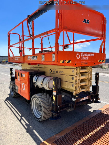 2023 JLG RT4069
