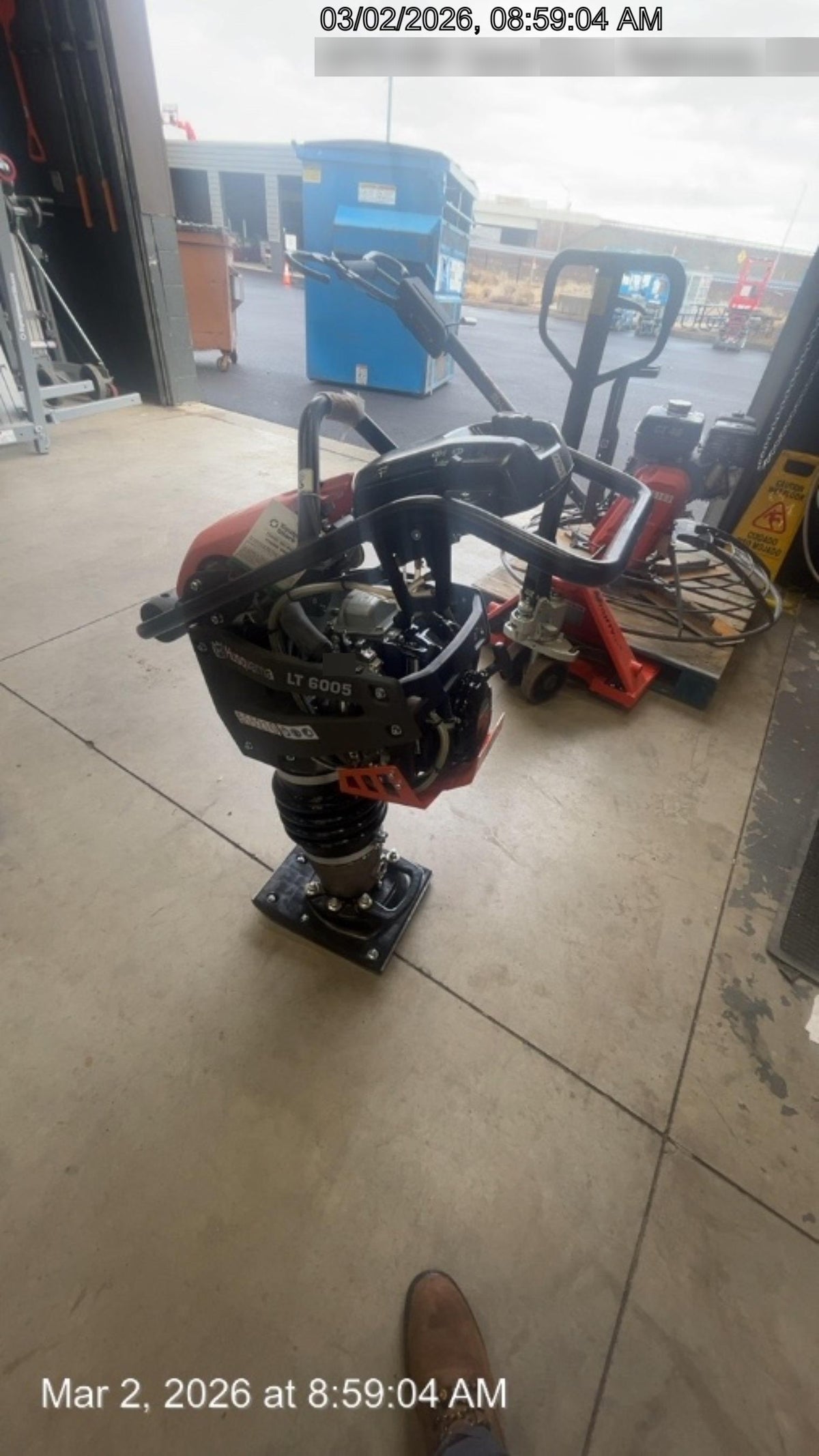 2025 HUSQVARNA LT6005