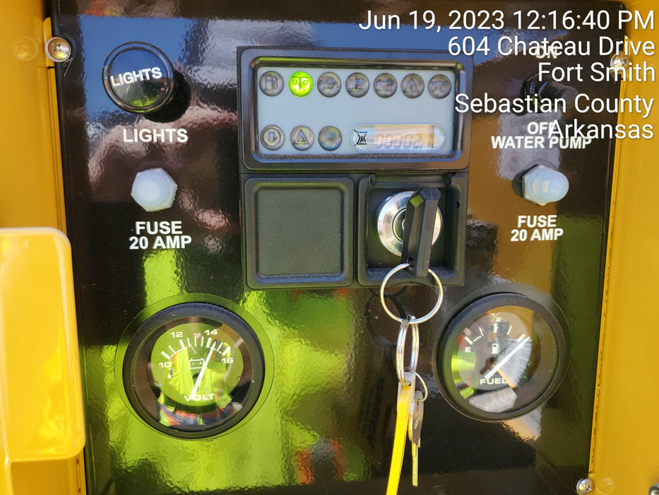 2023 Vac-Tron LP573XDT T4 Koehler Diesel Engine, 500 Gallon Debris Tank, x2 100 Gallon Water Tanks