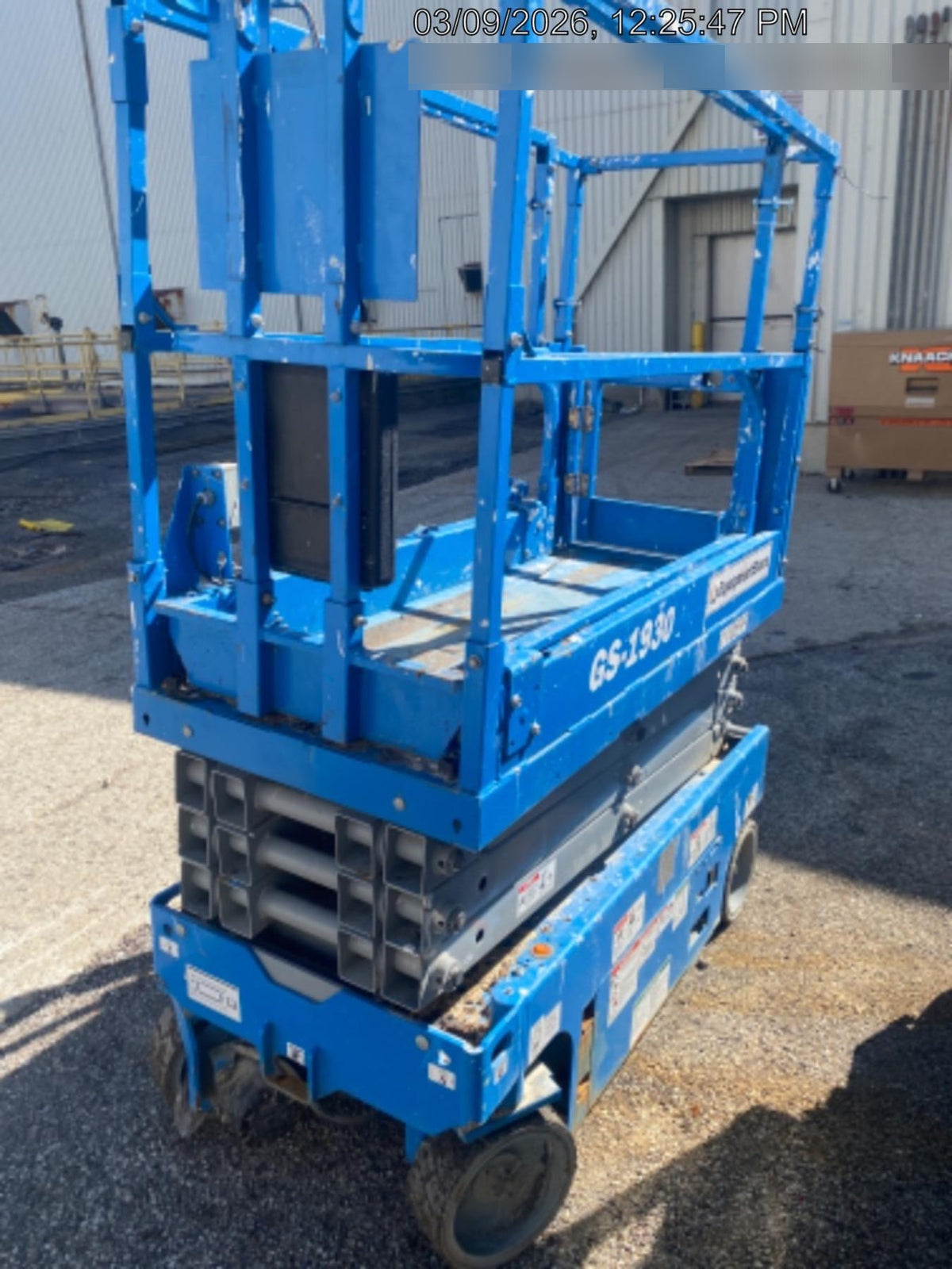 2020 Genie GS-1930 Solid Non Marking Tires, Beacon, Folding rails with half height swing gate, 800W Inverter