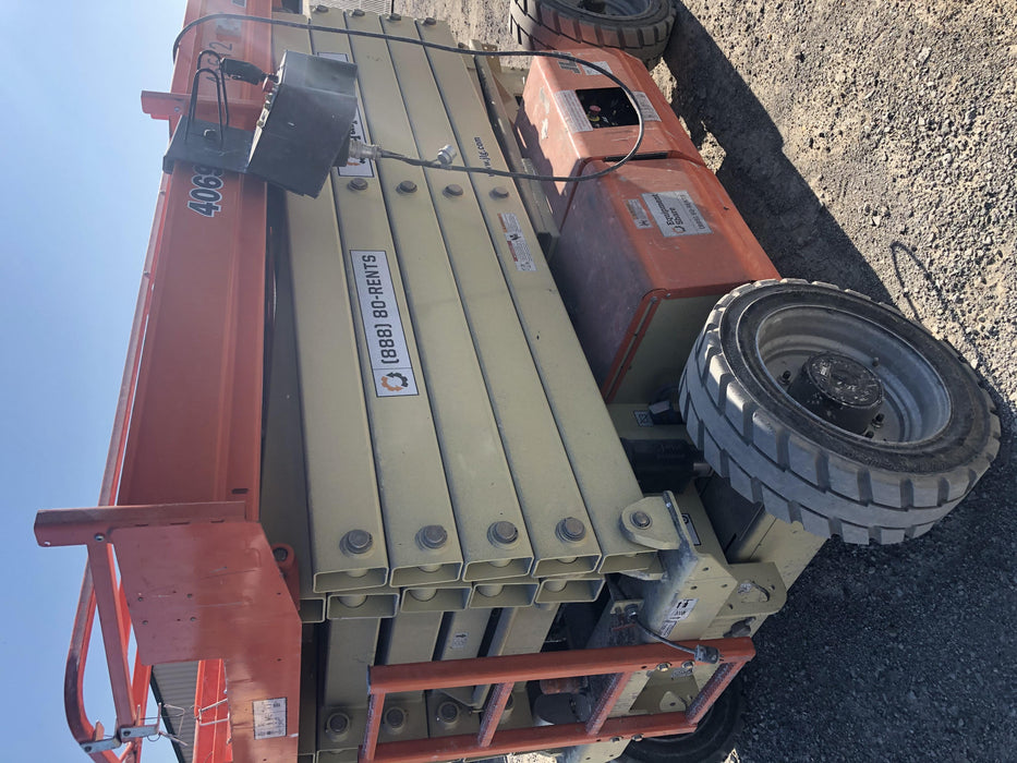 2019 JLG 4069LE