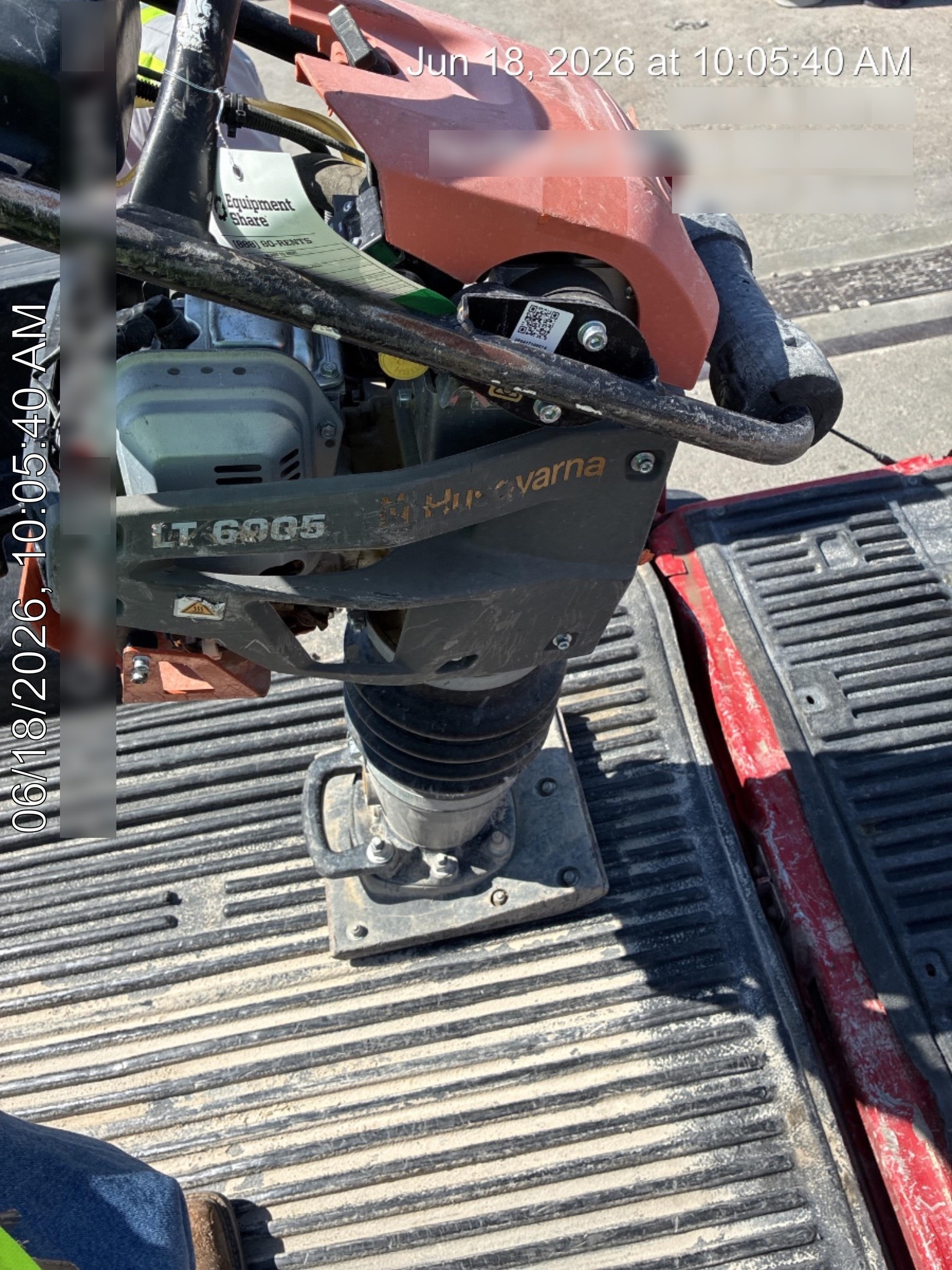 2024 HUSQVARNA LT6005
