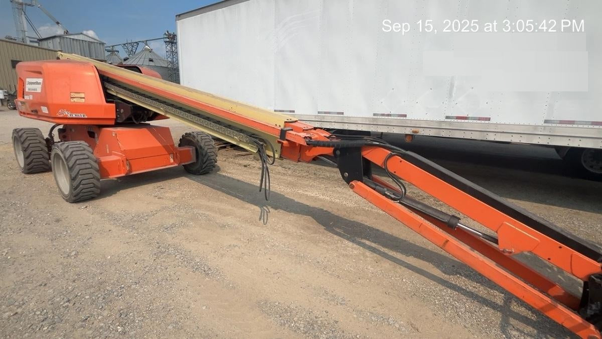 2019 JLG 660SJ