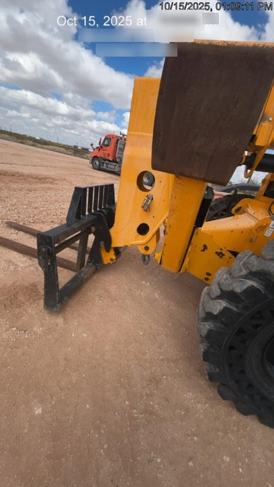 2020 JCB 510-56 Cab/Heat/Air, Solid Tires, Work Lights, Beacon, Aux Hydraulics, Back up Alarm, Lifting Eye, ES Decals