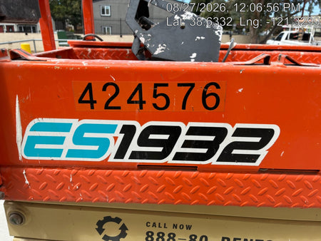 2024 JLG ES1932