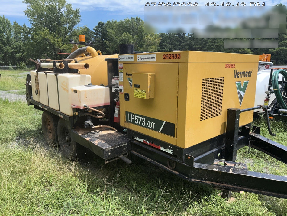 2023 Vac-Tron LP573XDT T4 Koehler Diesel Engine, 500 Gallon Debris Tank, x2 100 Gallon Water Tanks