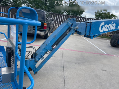2016 GENIE S-85