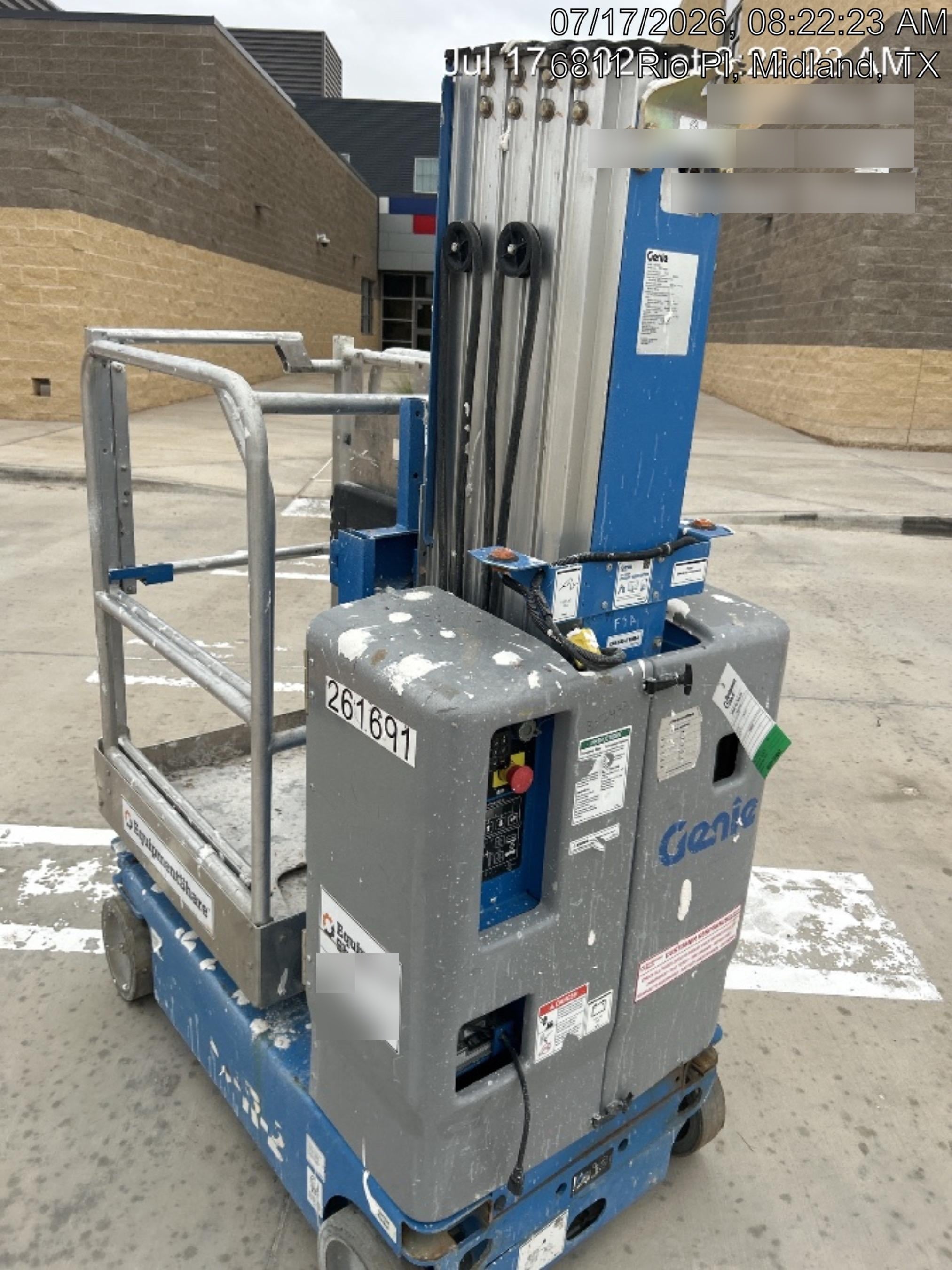 2022 GENIE GR-20