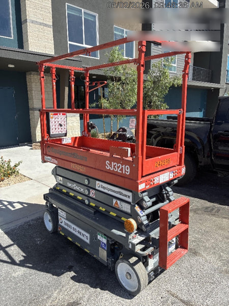 2022 SKYJACK SJ3219