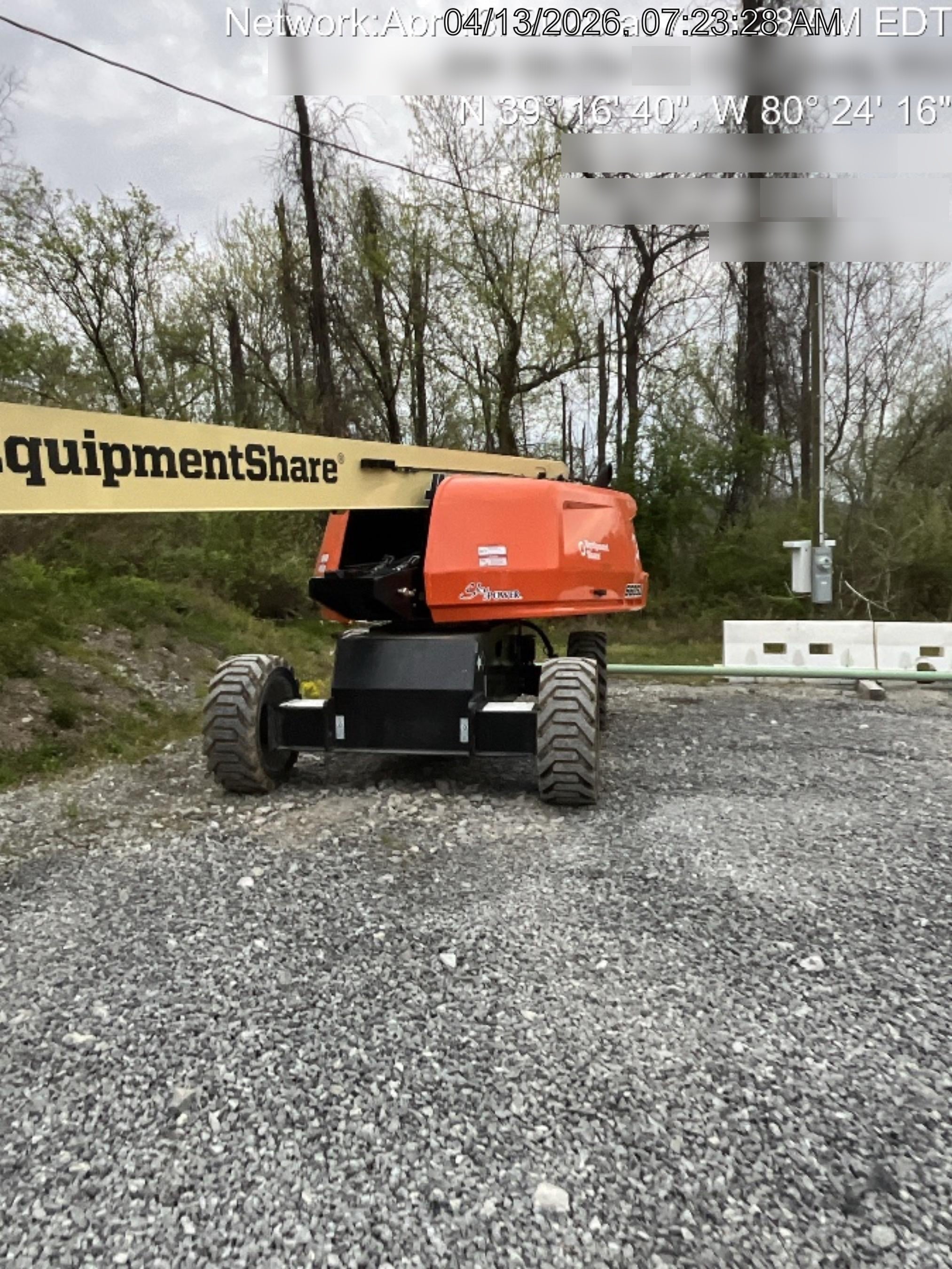 2025 JLG 660SJ