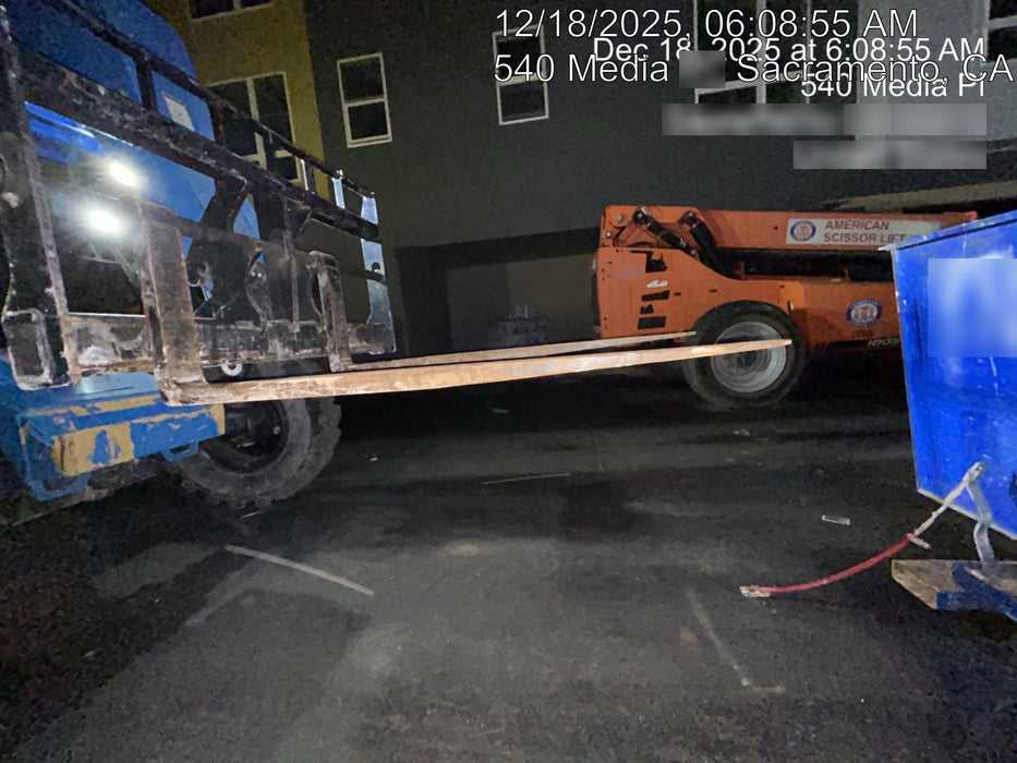 2019 Genie GTH-636 Canopy, Solid RT Tires, LED Work Lights, Beacon 60" QA Carriage, 48" Forks