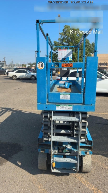 2017 Genie GS-2632 Genie GS2632 Scissor Lift