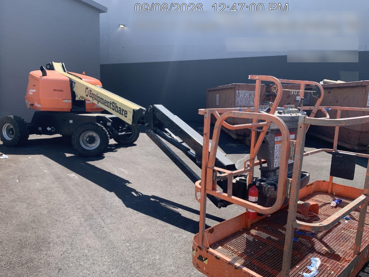 2023 JLG 460SJ