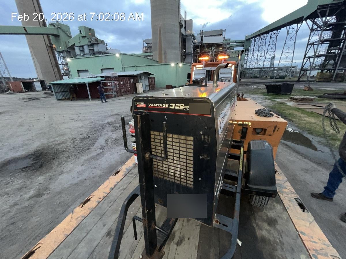 2018 Lincoln Electric Vantage 322 Lincoln Vantage 322 Welder Ready Pak 3 - Vantage 322, Trailer, Fender and light kit, Cable rack