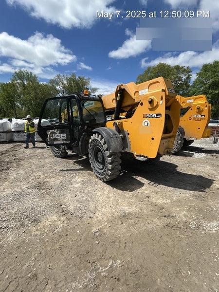 2020 JCB 509-42 Cab/Heat/Air, Solid Tires, Work Lights, Beacon, Aux Hydraulics, Back up Alarm, Lifting Eye, ES Decals