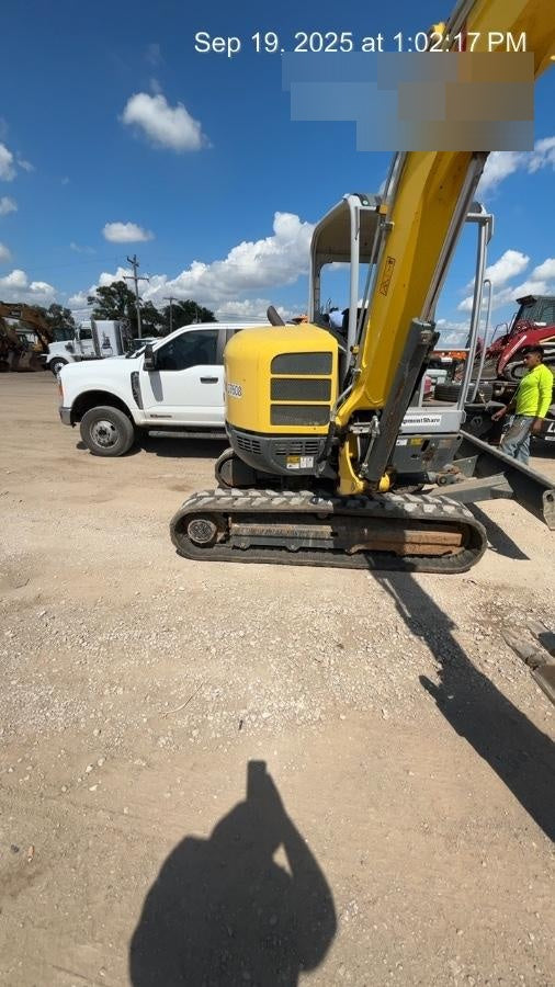 Wacker Neuson EZ53 Open ROPS, Rubber Tracks, Long Dipperstick, T4, Bucket
