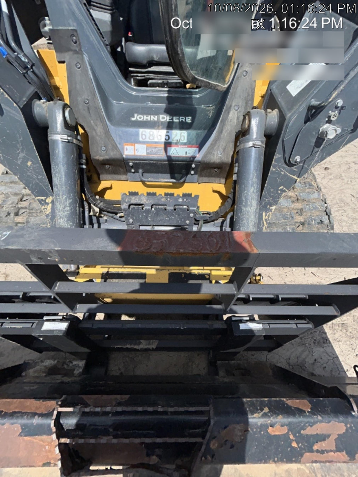 2026 ARROW MATERIAL HANDLING 72" Pallet Forks - Arrow