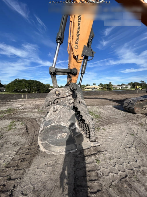 2025 CASE 48" Bucket 66-75K - Case