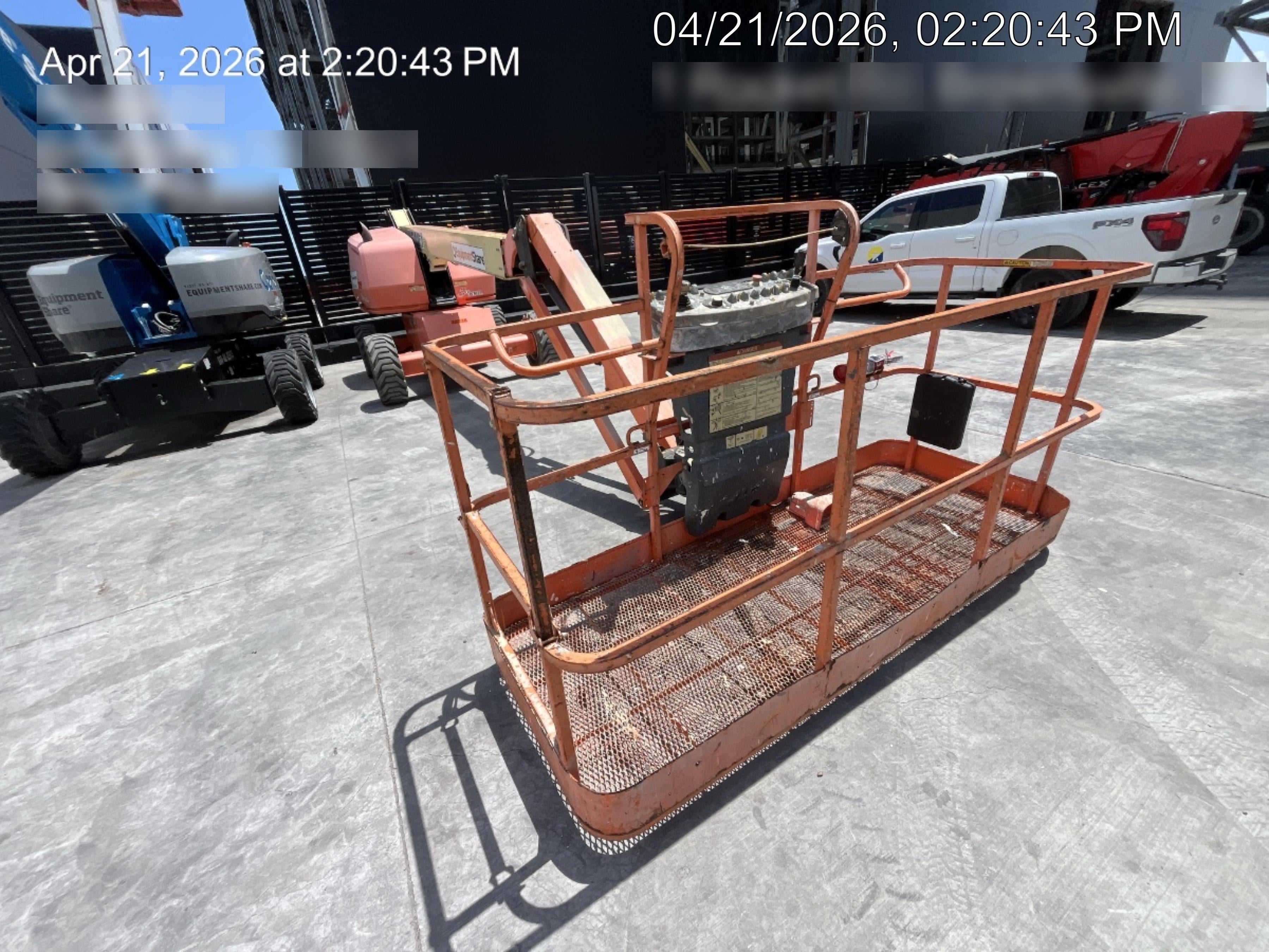 2019 JLG 460SJ