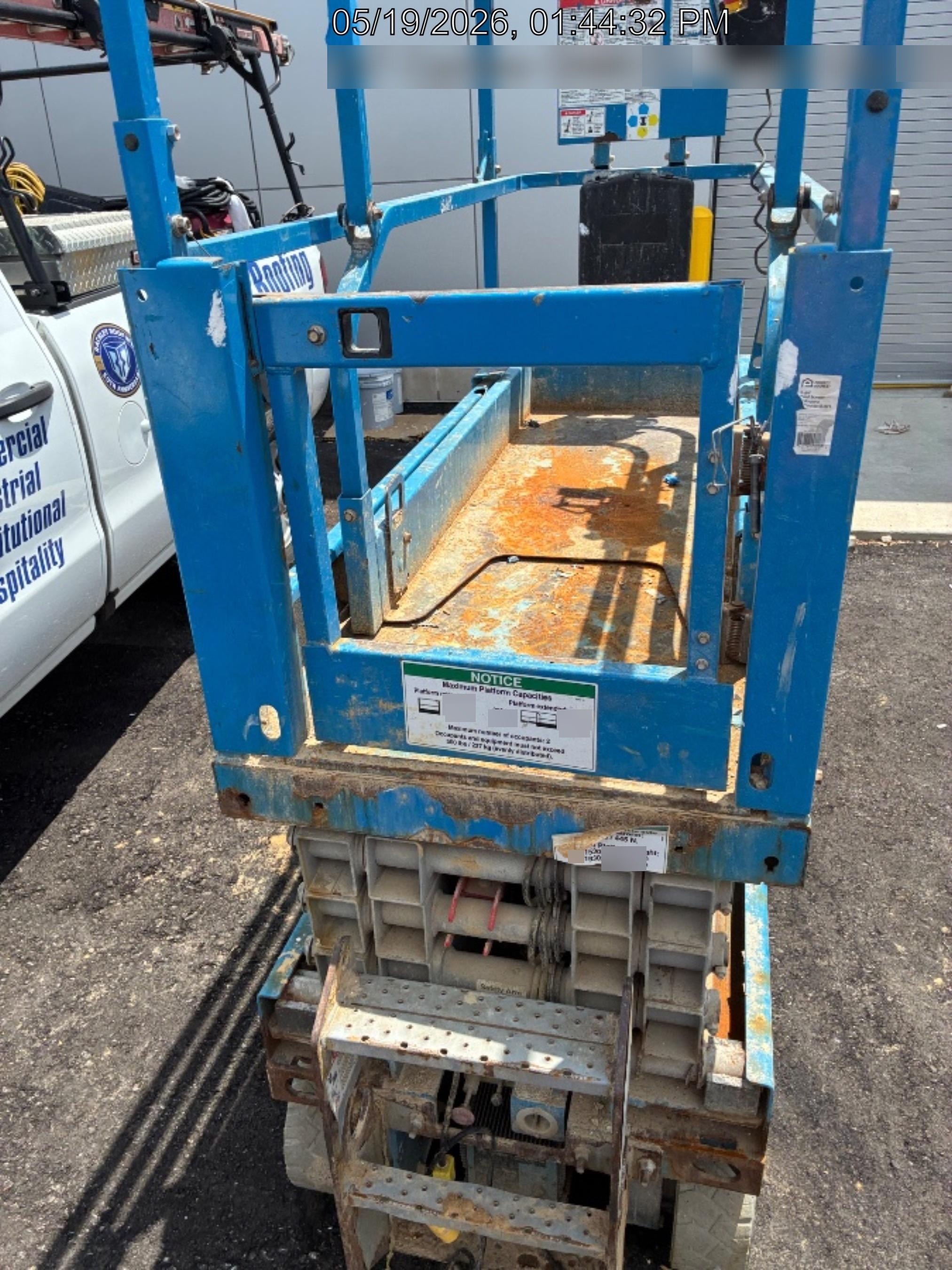 2020 Genie GS-1930 Solid Non Marking Tires, Beacon, Folding rails with half height swing gate