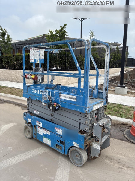 2019 Genie GS-1930 Fixed rails with chain Entry