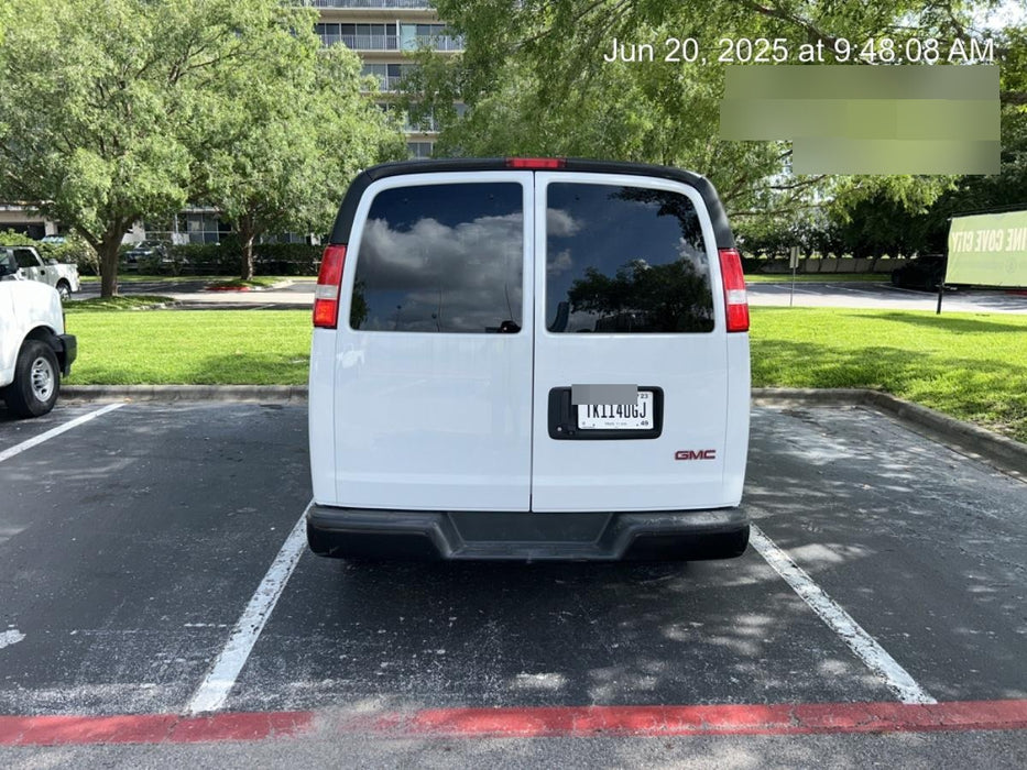 2022 GMC Savana 3500