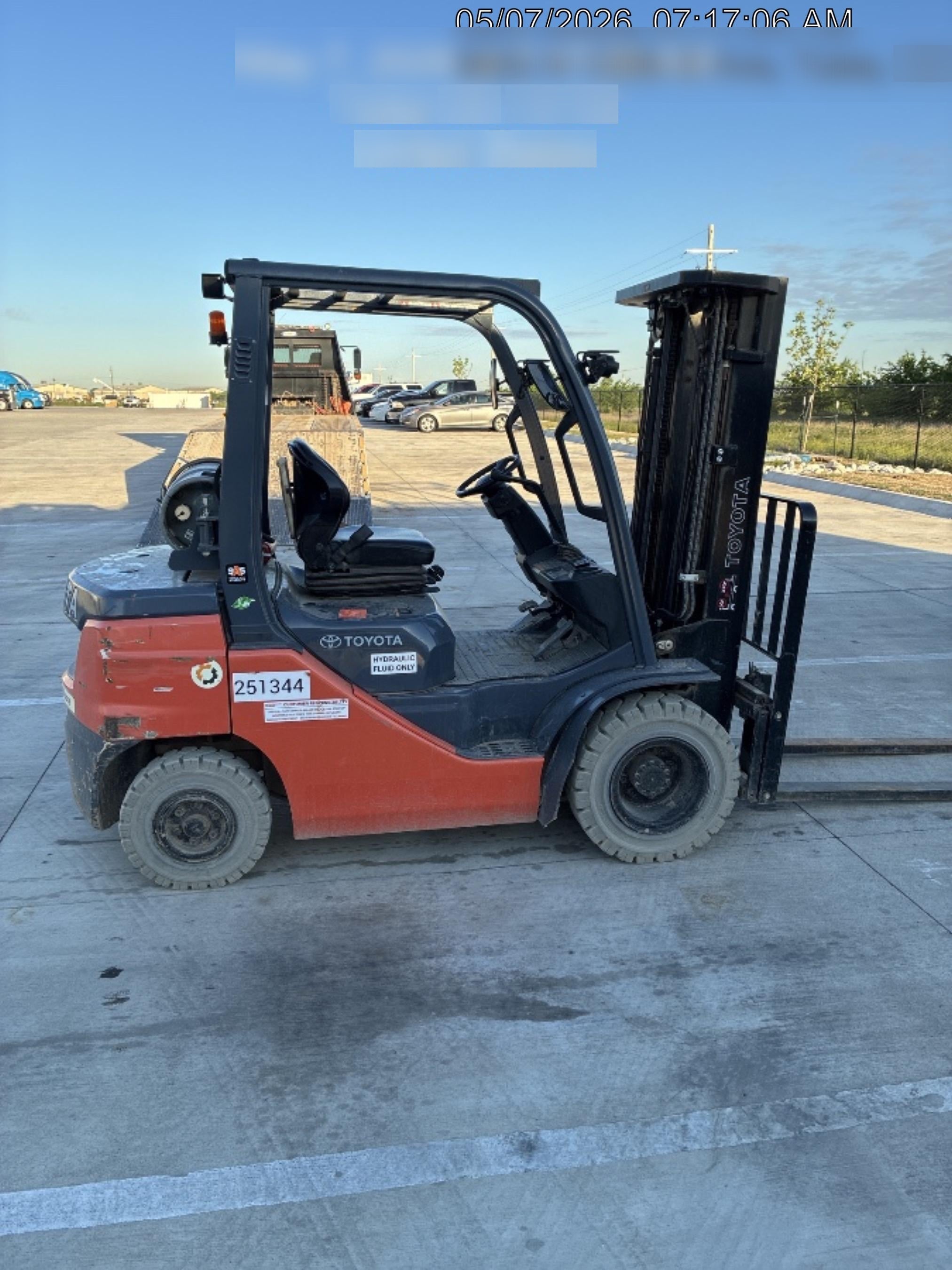 2022 TOYOTA 50-8FGU25
