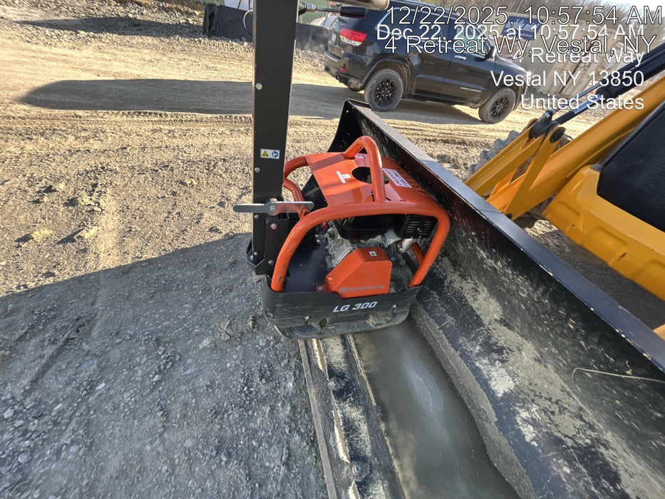 2024 HUSQVARNA LG300