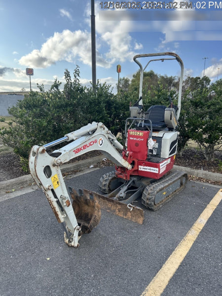 2022 TAKEUCHI TB210R