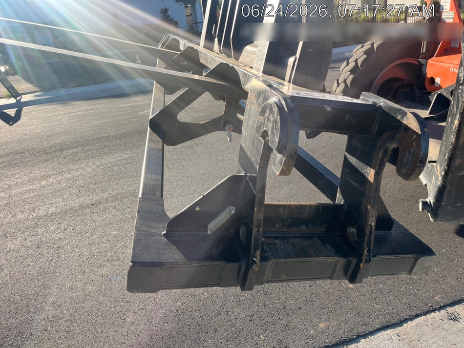 2024 JLG 100275853