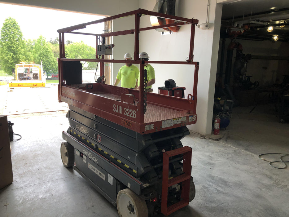 2017 Skyjack SJIII-3226 Standard Rental Specs