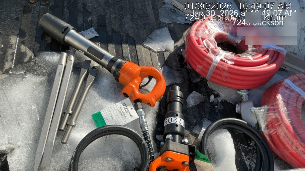 2025 MICHIGAN PNEUMATIC ES-CH3R-TRACKER