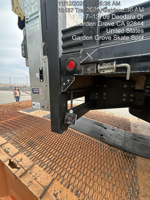 2023 CHEVROLET C5500 Stake Bed - Rental