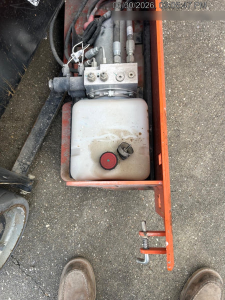 2021 JLG ES1932