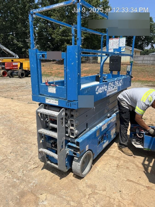 2018 Genie GS-2632 Genie GS-2632 w/Fixed Rail, Chain Entry