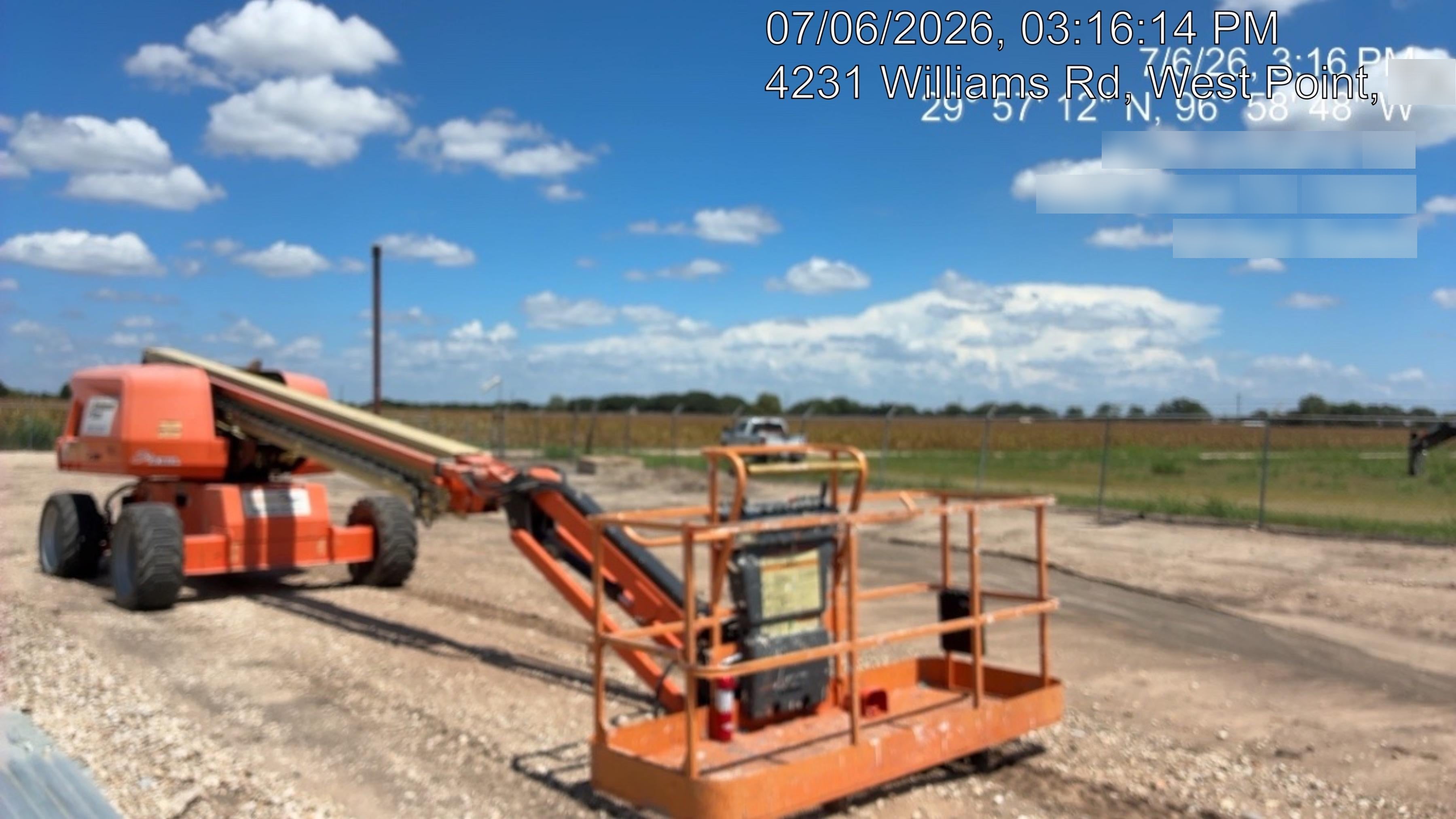 2018 JLG 660SJ