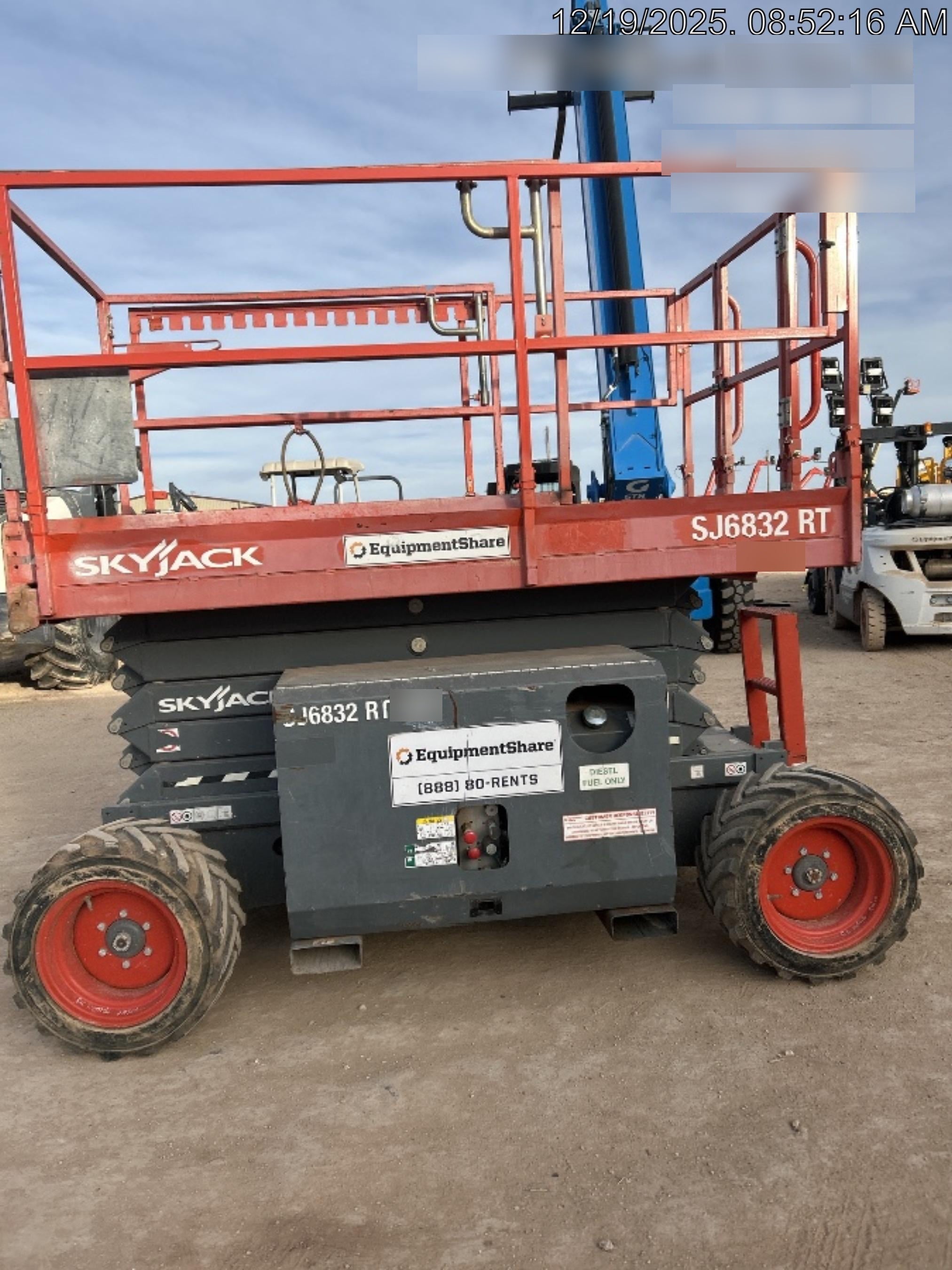 2019 SKYJACK SJ6832 RT