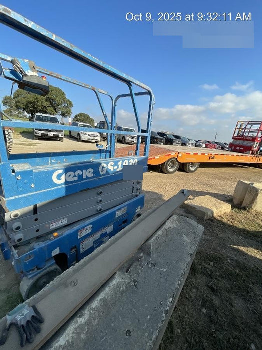 2018 Genie GS-1930 Genie GS-1930 w/Fixed Rail, Chain Entry
