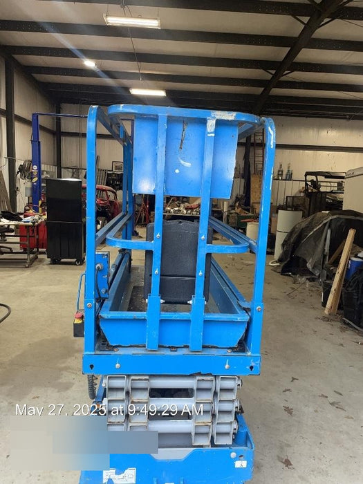 2019 Genie GS-1930 Fixed rails with chain Entry