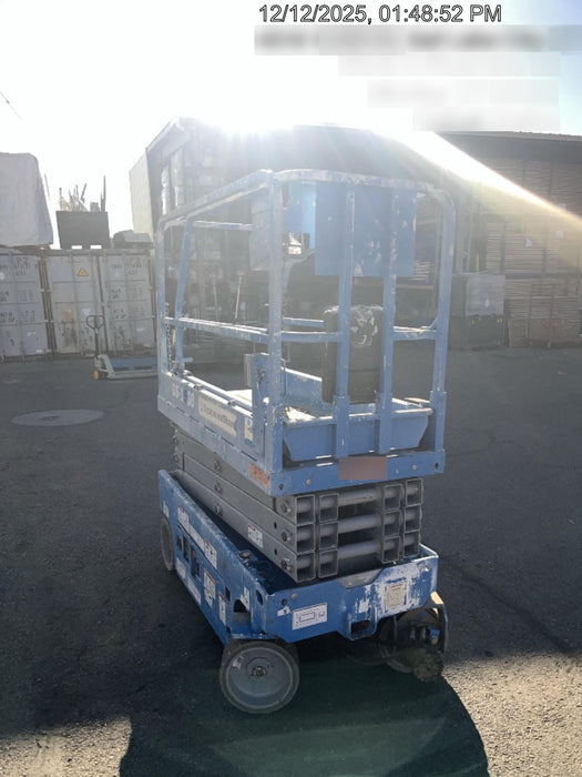 2019 Genie GS-1930 Fixed rails with chain Entry